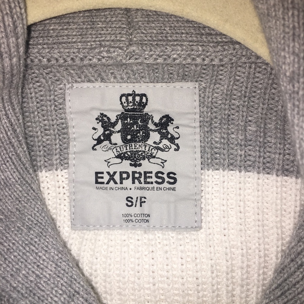 Cardigan - Picture 5 of 5